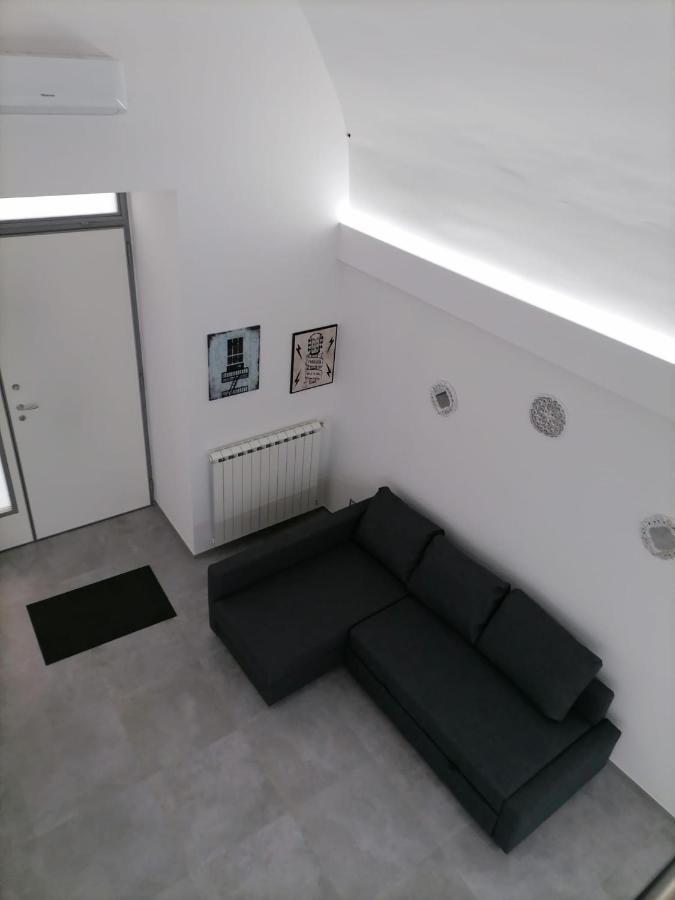 Darsena Apartments Молфета Екстериор снимка
