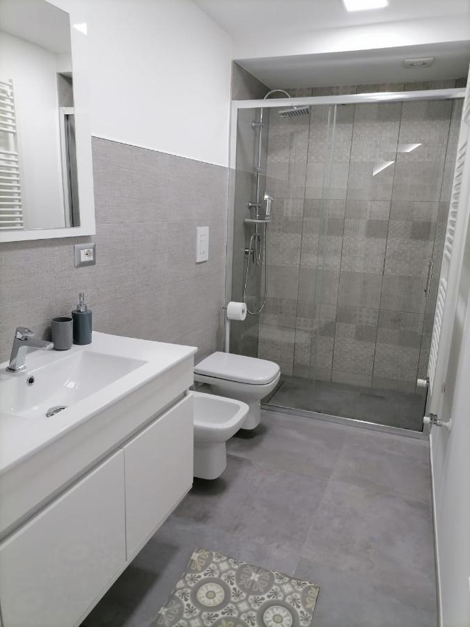 Darsena Apartments Молфета Екстериор снимка